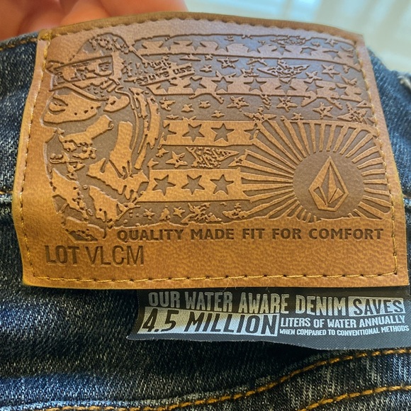 Volcom Solver Modern Fit Straight Jeans - Picture 6 of 10